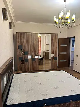 Kirayə verilir 3 otaqlı mənzil 100 m²