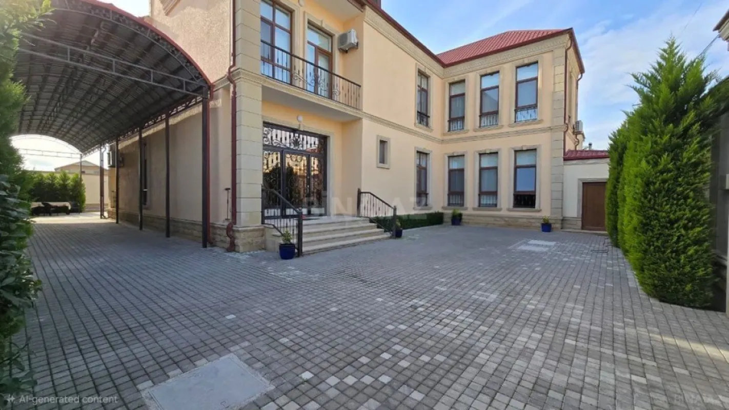 Kirayə verilir 9 otaqlı həyət evi 620 m²