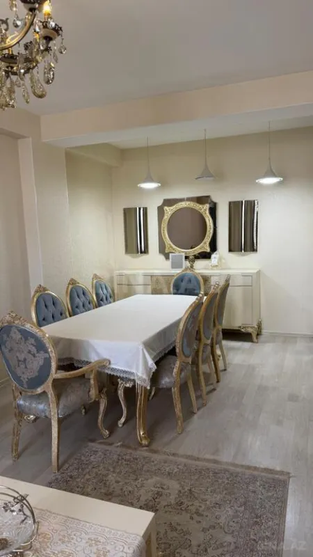 Satılır 3 otaqlı mənzil 120 m²