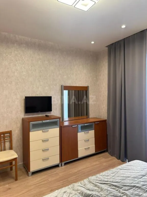 Kirayə verilir 3 otaqlı mənzil 95 m²
