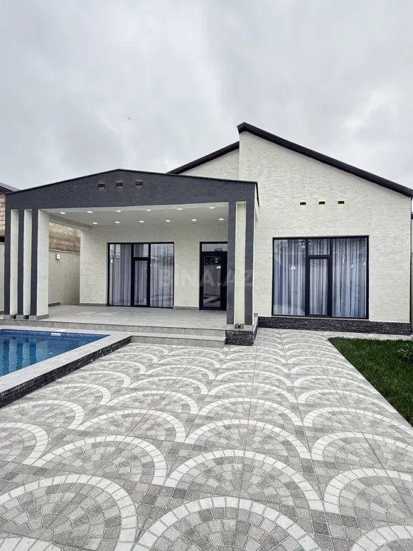 Satılır 4 otaqlı həyət evi 155 m²