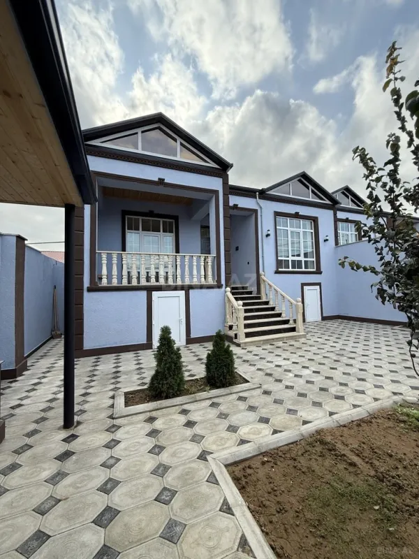Satılır 4 otaqlı həyət evi 120 m²