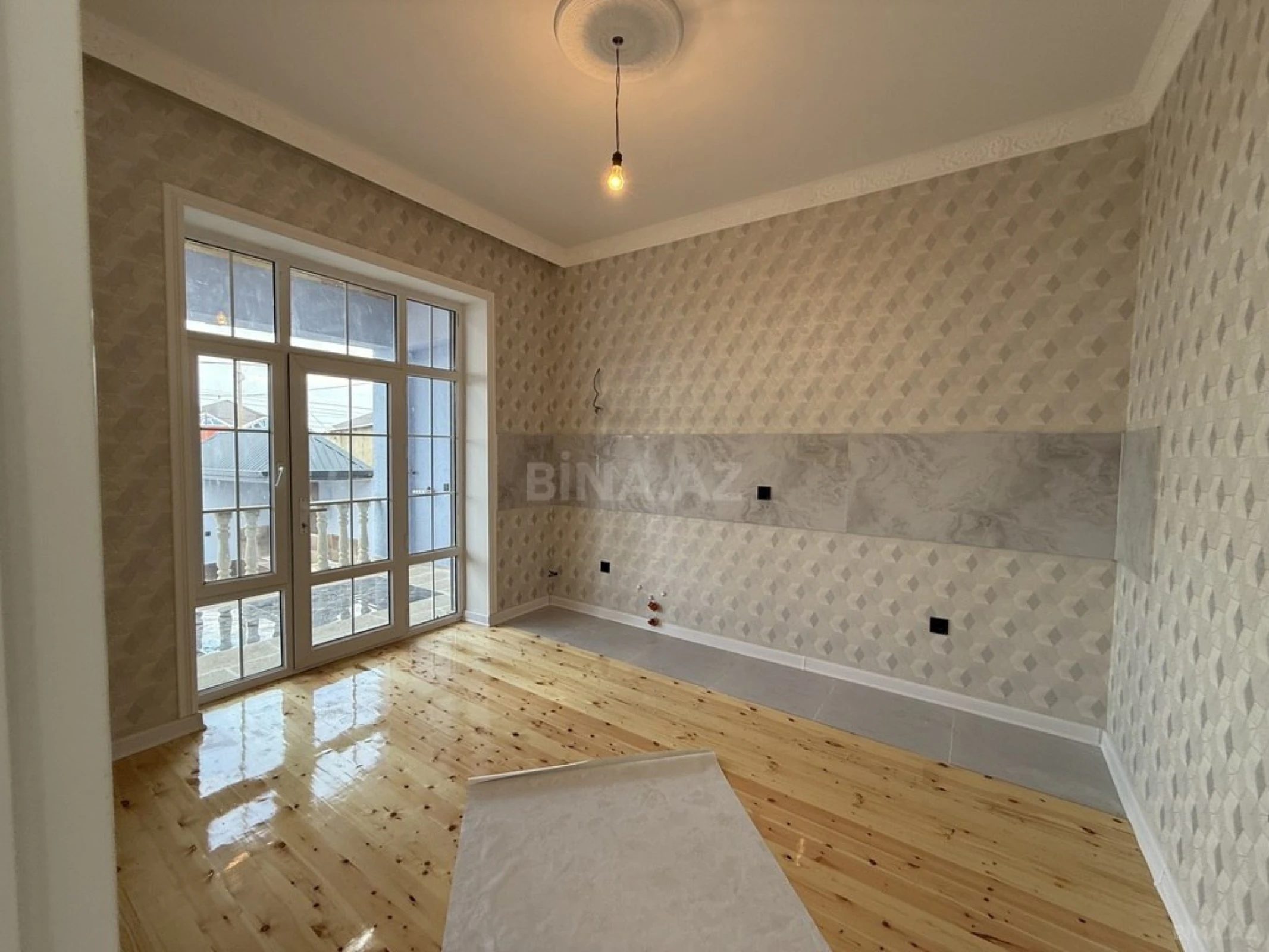Satılır 4 otaqlı həyət evi 120 m²