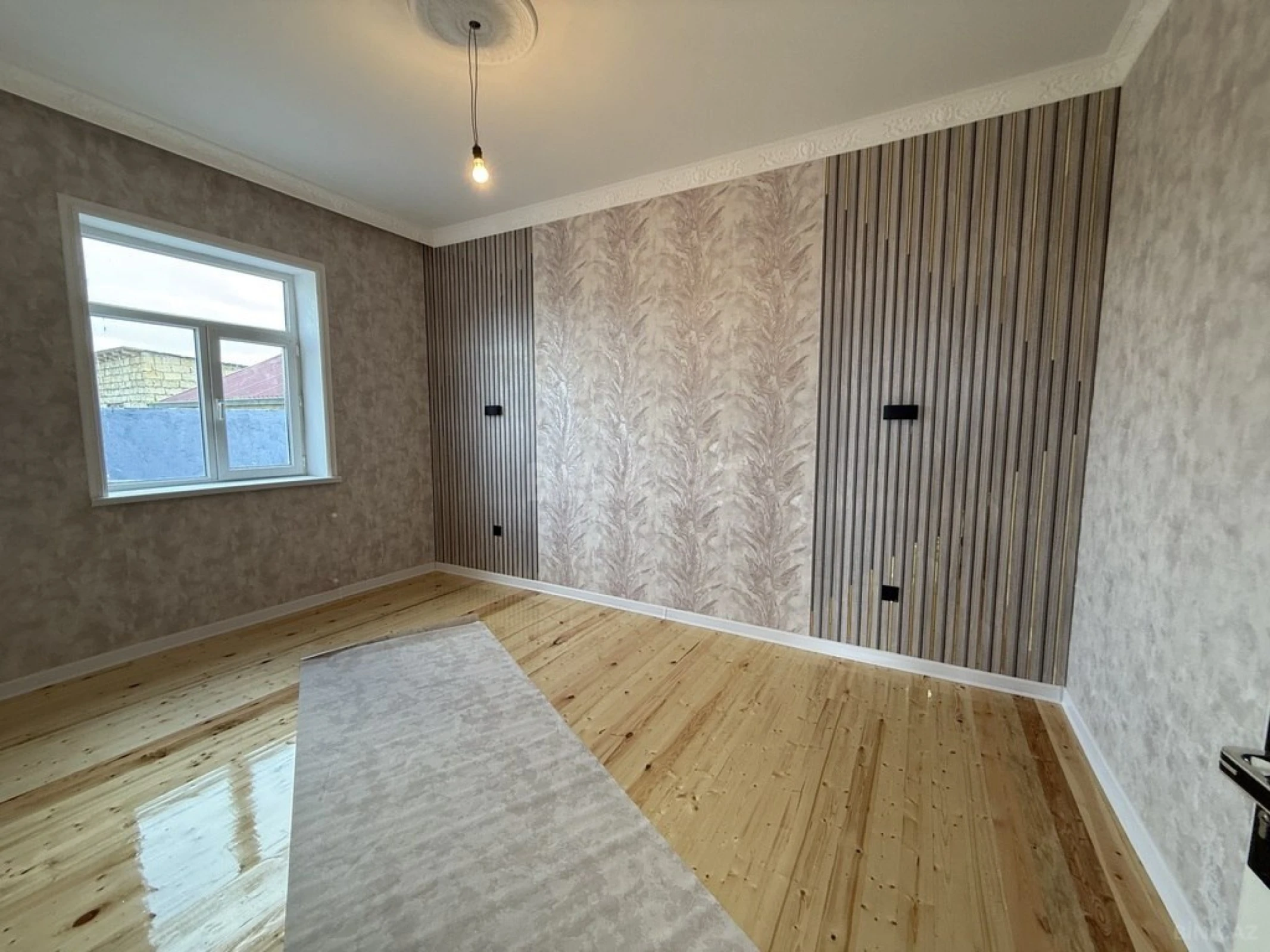 Satılır 4 otaqlı həyət evi 120 m²