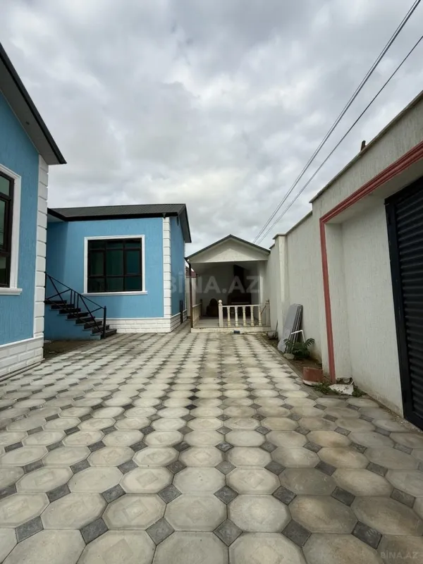 Satılır 4 otaqlı həyət evi 120 m²
