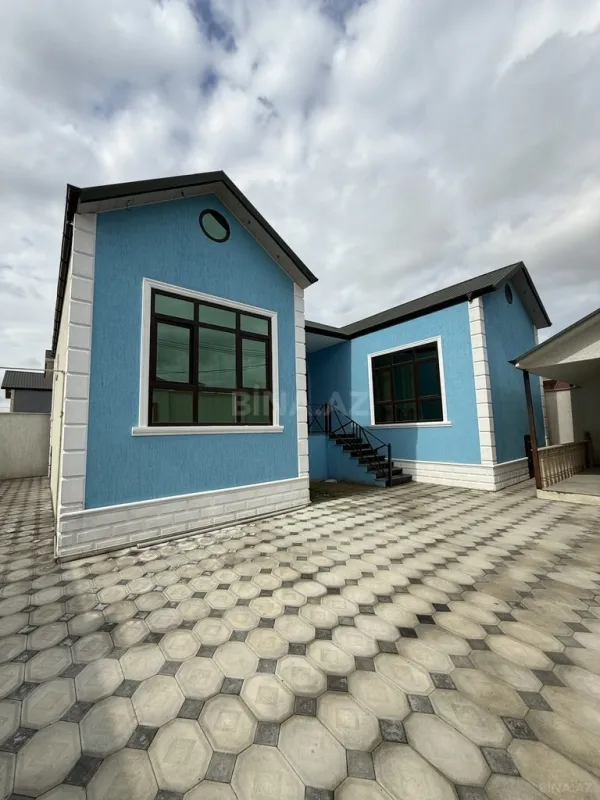 Satılır 4 otaqlı həyət evi 120 m²