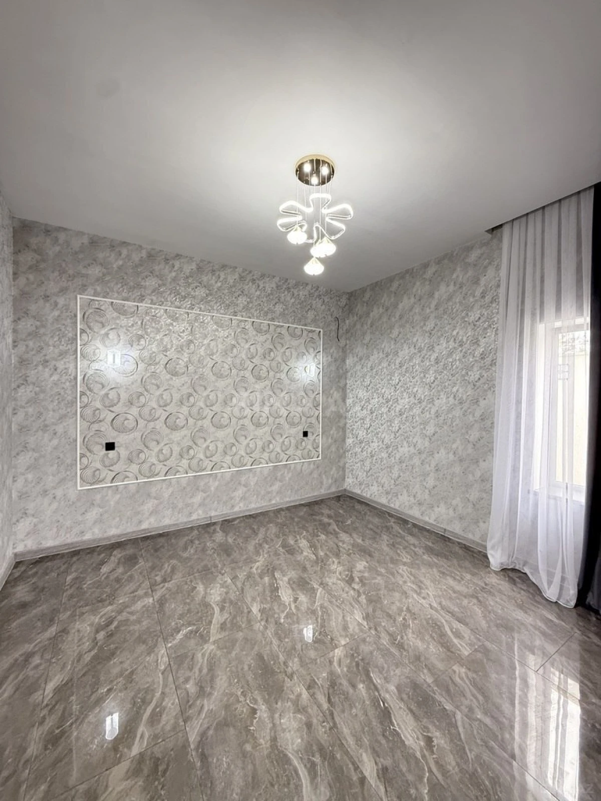 Satılır 4 otaqlı həyət evi 155 m²