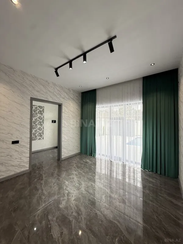 Satılır 4 otaqlı həyət evi 155 m²
