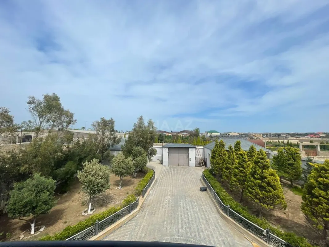 Kirayə verilir 4 otaqlı həyət evi 400 m²