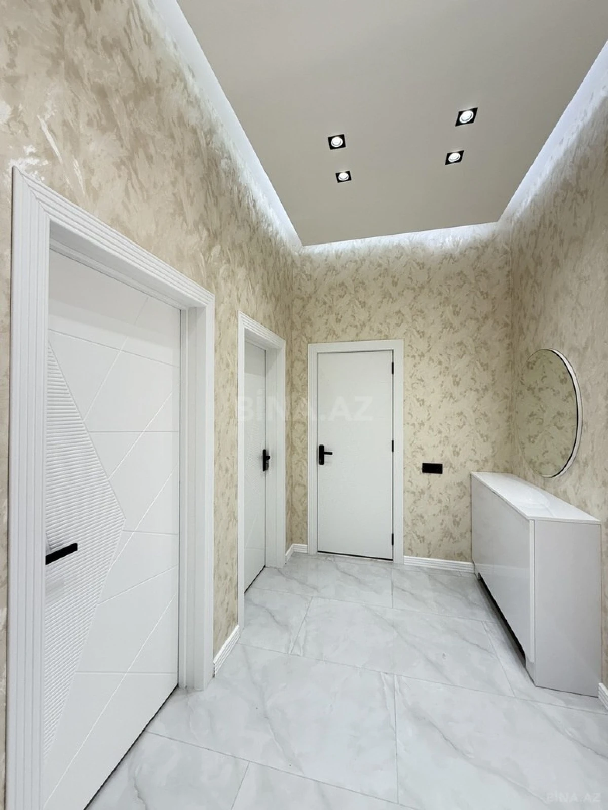 Satılır 4 otaqlı həyət evi 160 m²