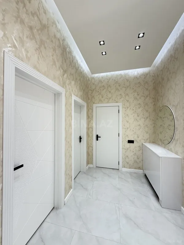 Satılır 4 otaqlı həyət evi 160 m²