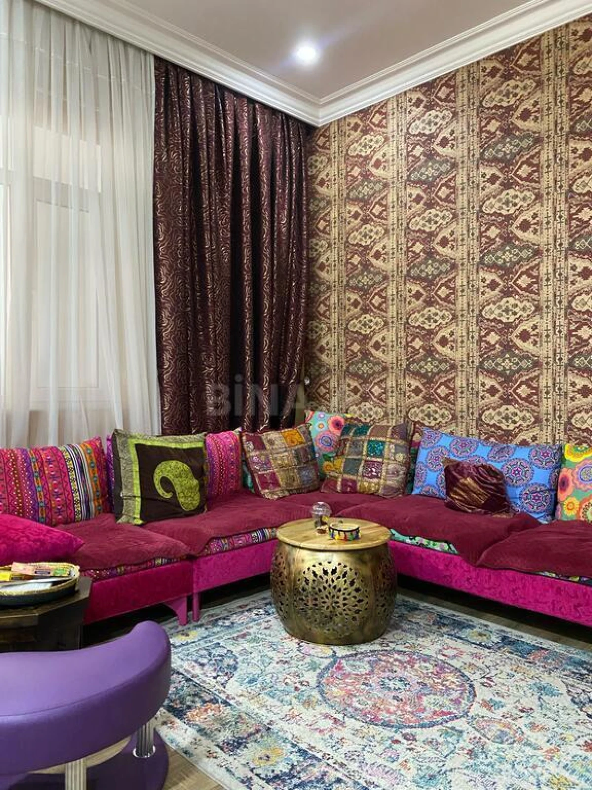 Satılır 4 otaqlı mənzil 157 m²