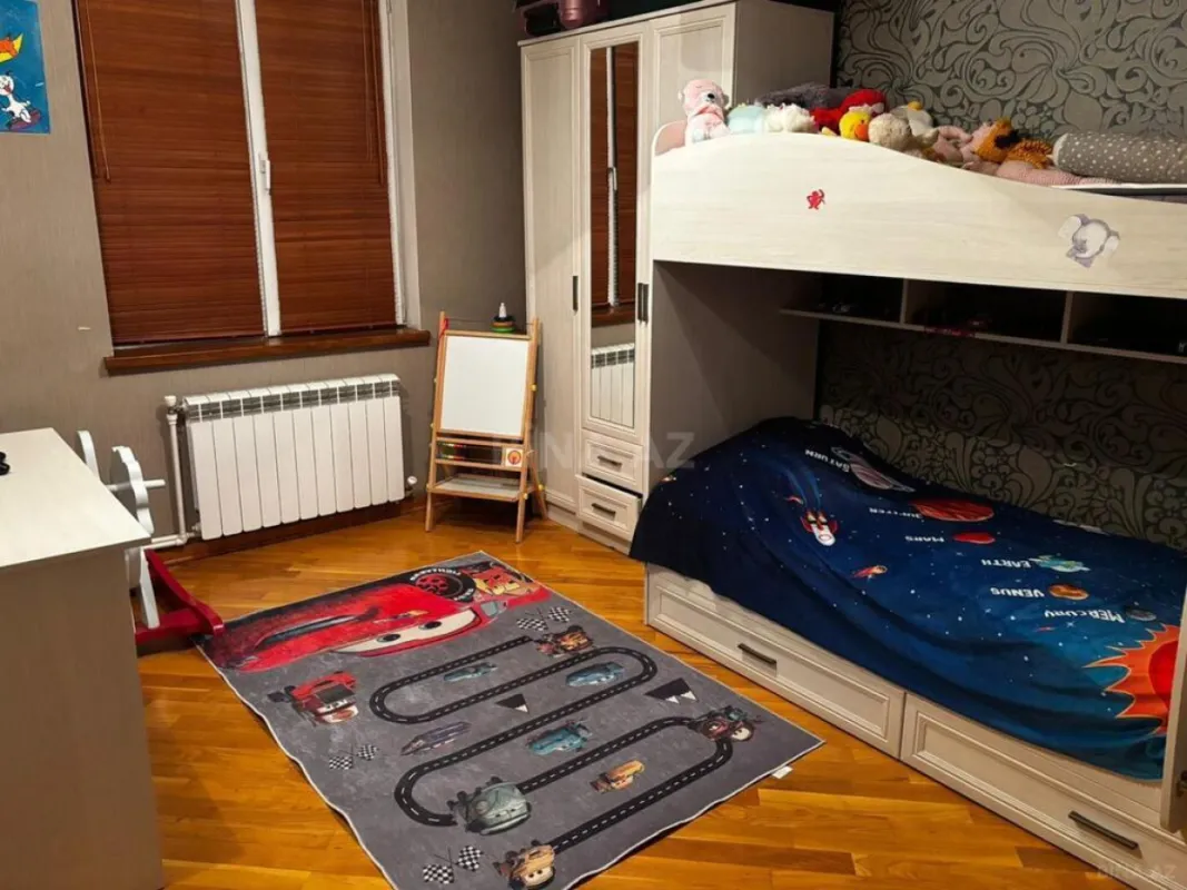 Satılır 3 otaqlı mənzil 90 m²