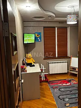 Satılır 3 otaqlı mənzil 90 m²