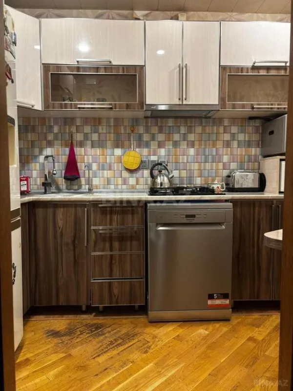 Satılır 3 otaqlı mənzil 90 m²