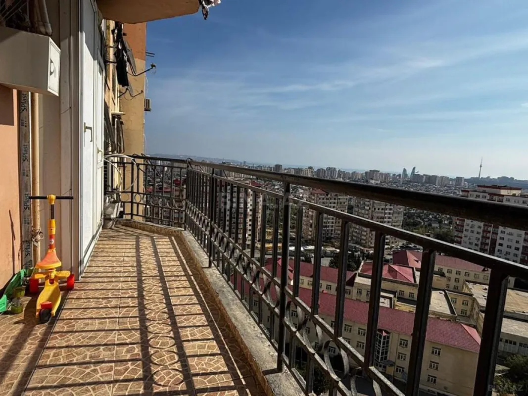 Satılır 3 otaqlı mənzil 90 m²