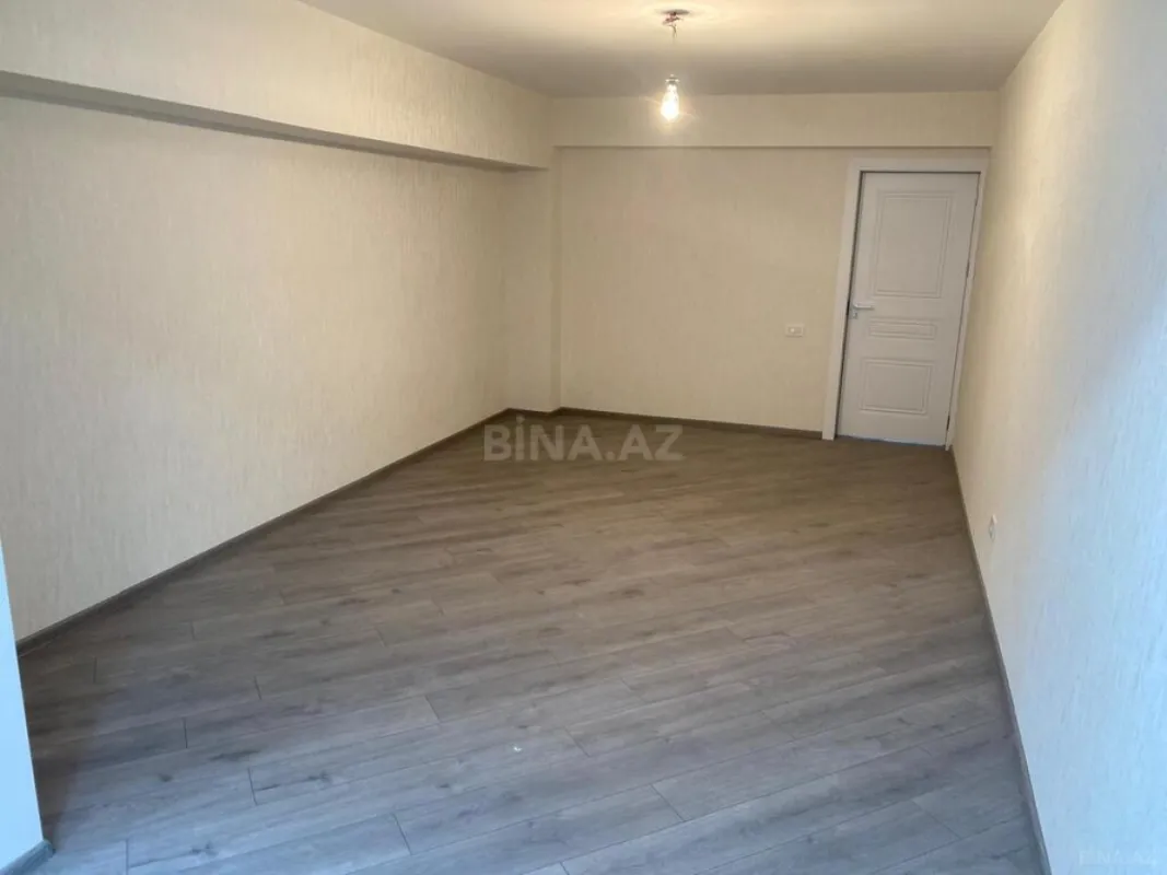 Satılır 2 otaqlı mənzil 70 m²