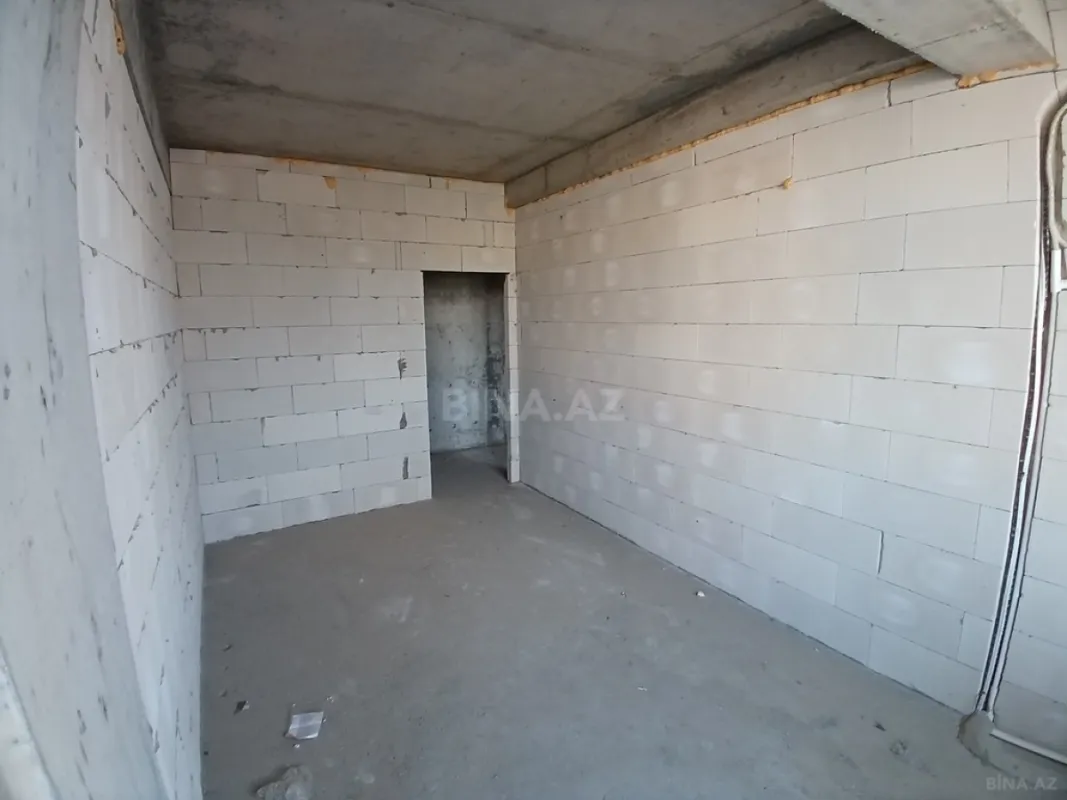 Satılır 3 otaqlı mənzil 150 m²