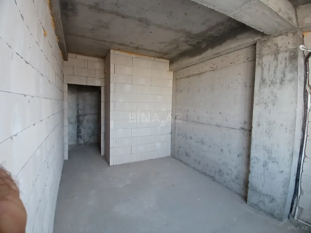 Satılır 3 otaqlı mənzil 150 m²