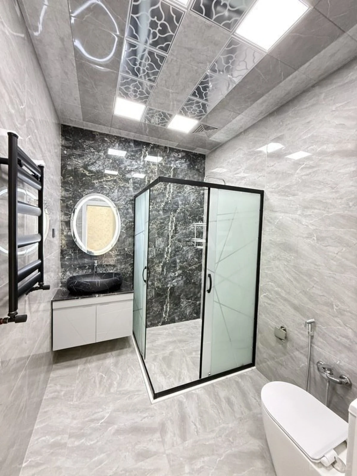 Satılır 4 otaqlı həyət evi 160 m²