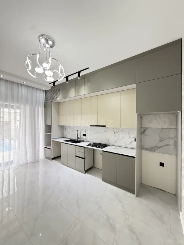 Satılır 4 otaqlı həyət evi 160 m²