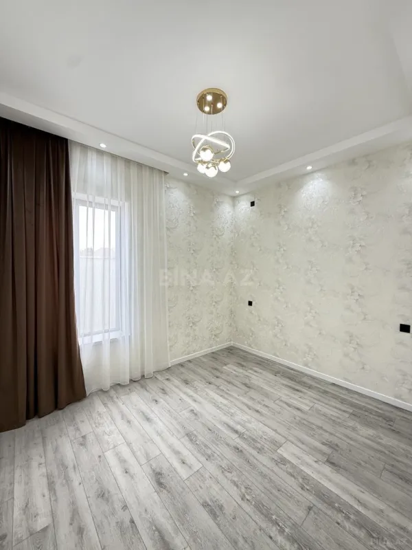 Satılır 4 otaqlı həyət evi 160 m²