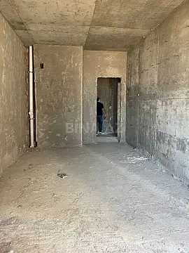 Satılır obyekt 400 m²