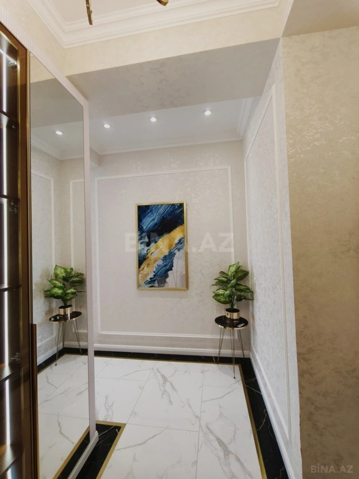 Kirayə verilir 2 otaqlı mənzil 58 m²