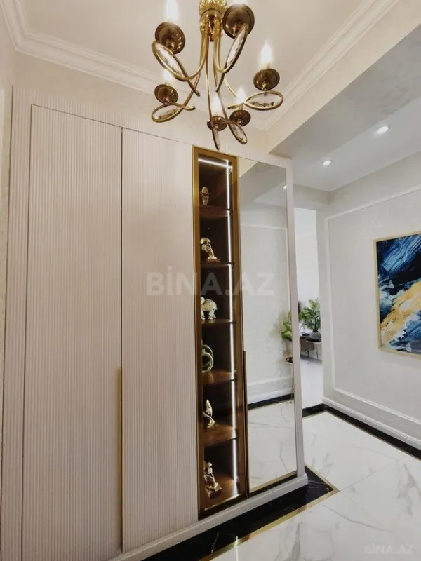 Kirayə verilir 2 otaqlı mənzil 58 m²