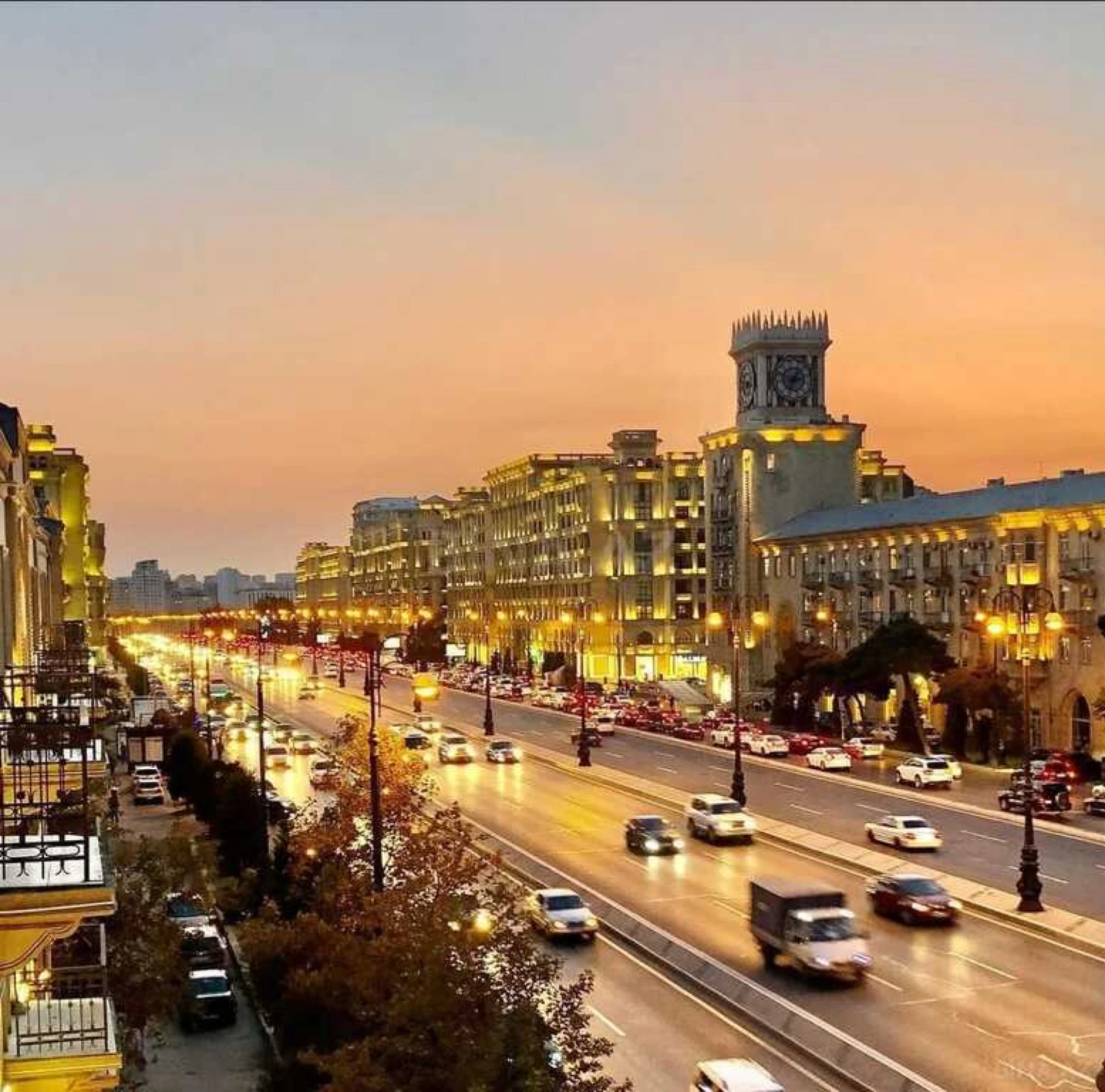 Satılır obyekt 190 m²