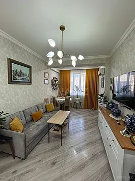 Satılır 2 otaqlı mənzil 57 m² — Bakı, Memar Əcəmi yanı 2 otaq 57.00 m²
