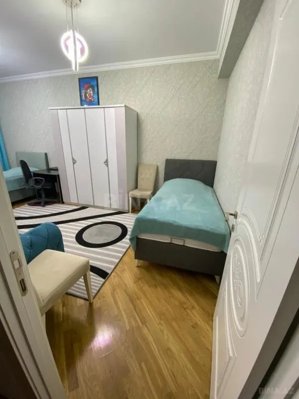 Satılır 3 otaqlı mənzil 120 m²