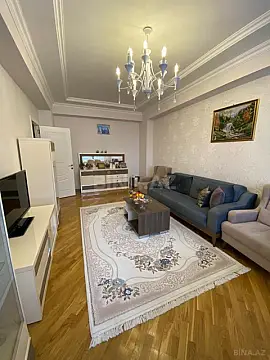 Satılır 3 otaqlı mənzil 120 m²