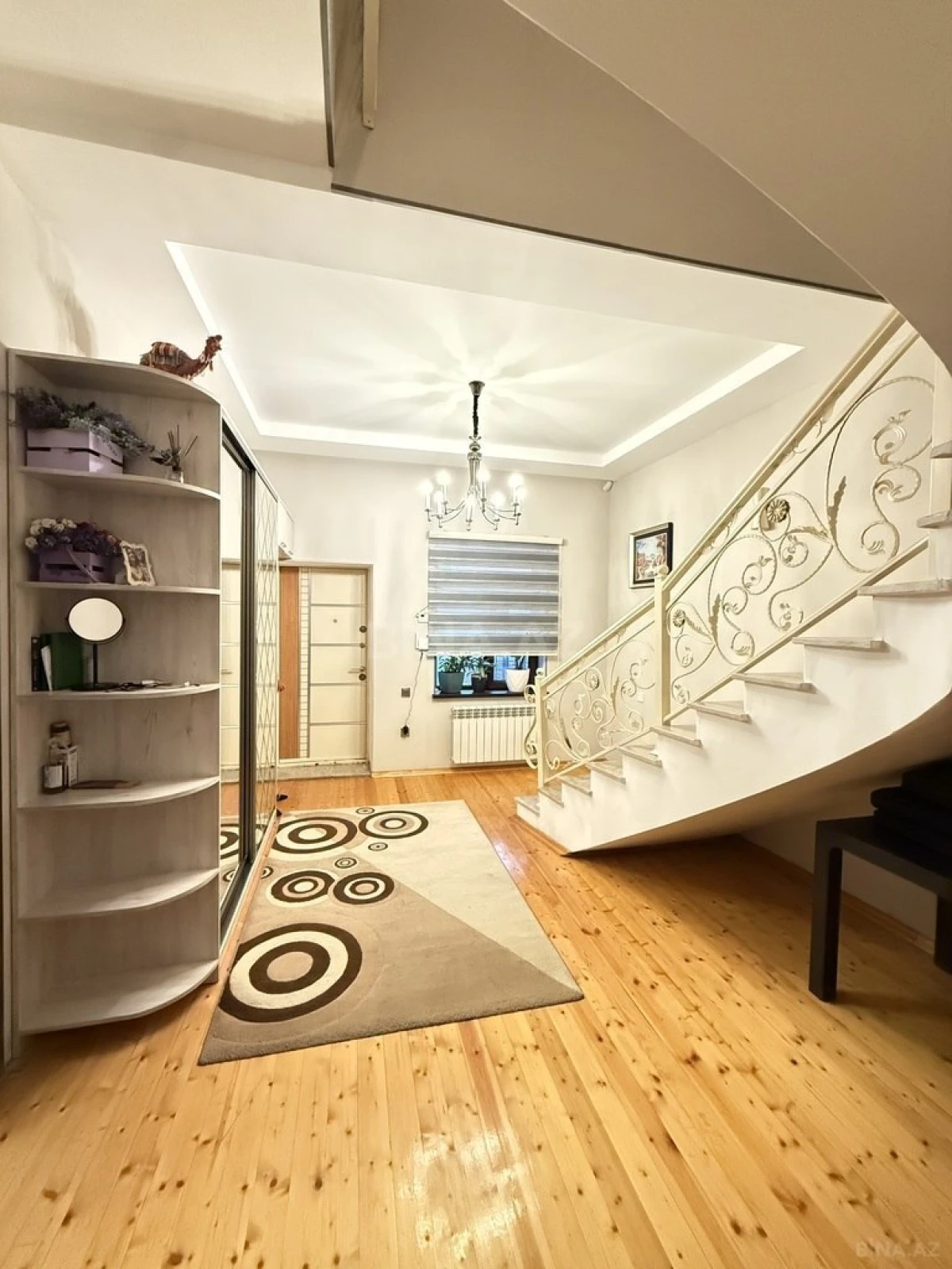 Satılır 4 otaqlı həyət evi 160 m²