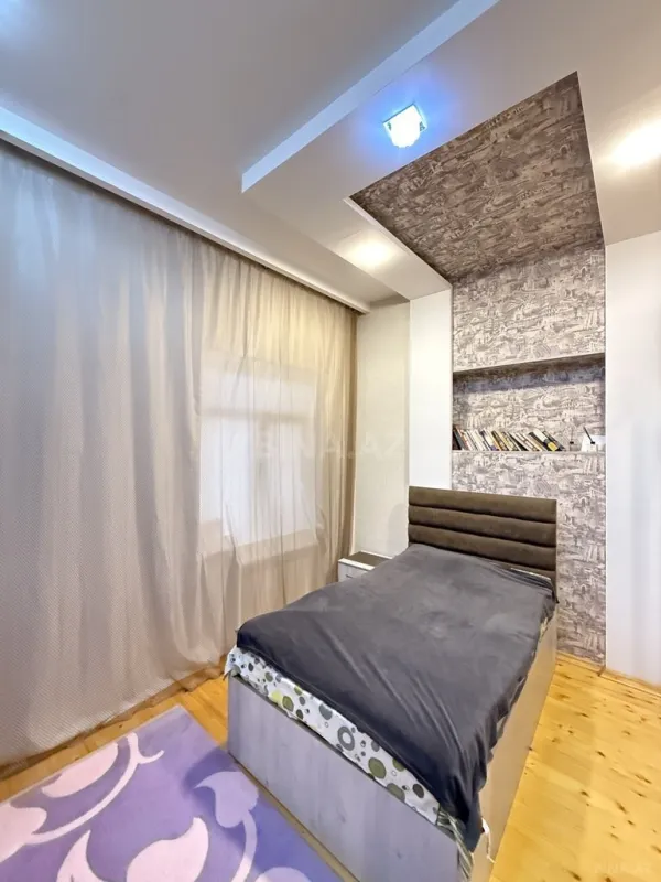 Satılır 4 otaqlı həyət evi 160 m²