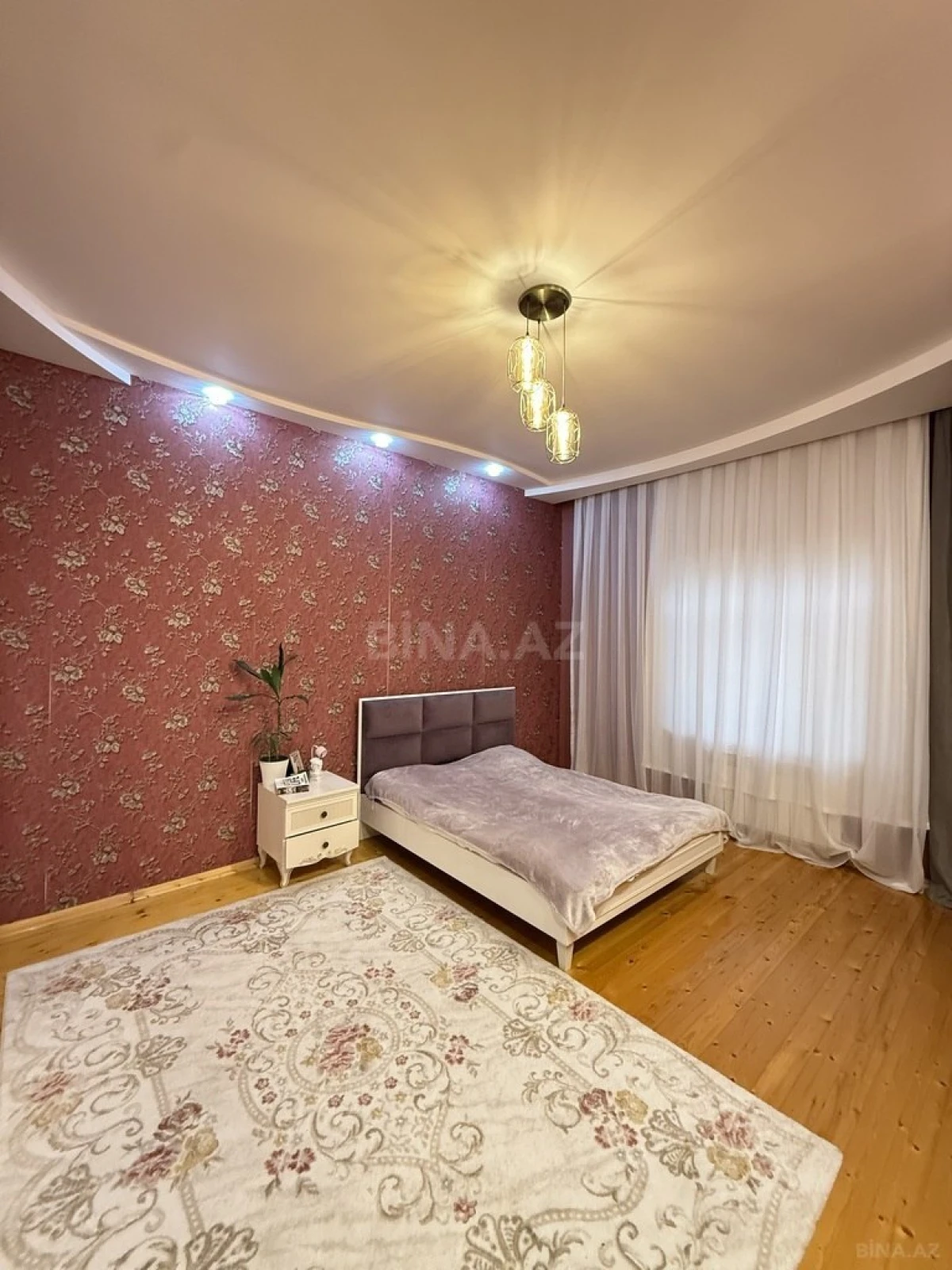 Satılır 4 otaqlı həyət evi 160 m²