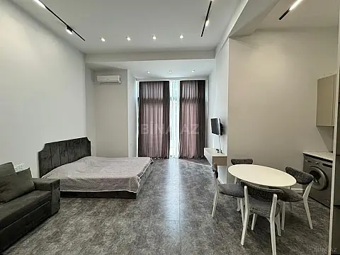 Satılır 1 otaqlı mənzil 58 m²
