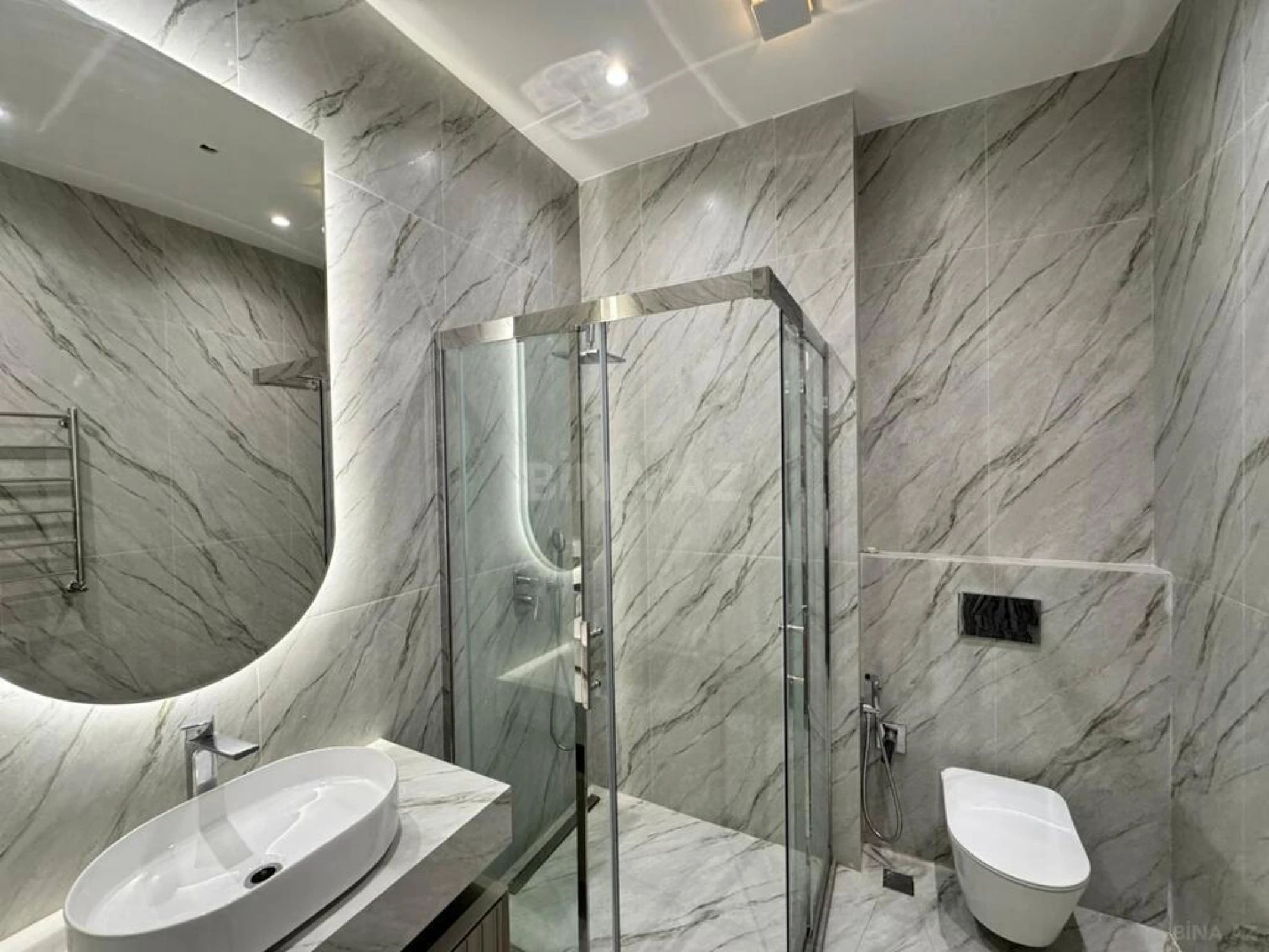 Satılır 1 otaqlı mənzil 58 m²