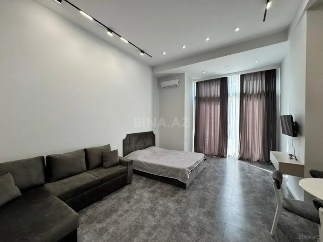 Satılır 1 otaqlı mənzil 58 m²