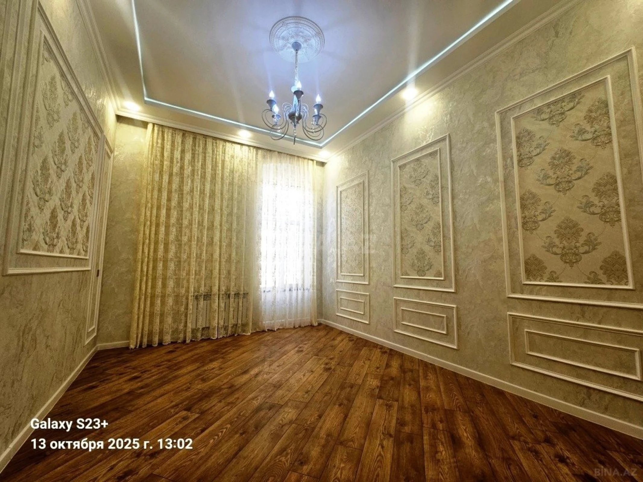Satılır 5 otaqlı mənzil 150 m²