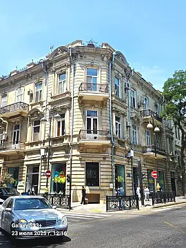 Satılır 5 otaqlı mənzil 150 m² — Bakı, İçərişəhər 5 otaq 150.00 m²