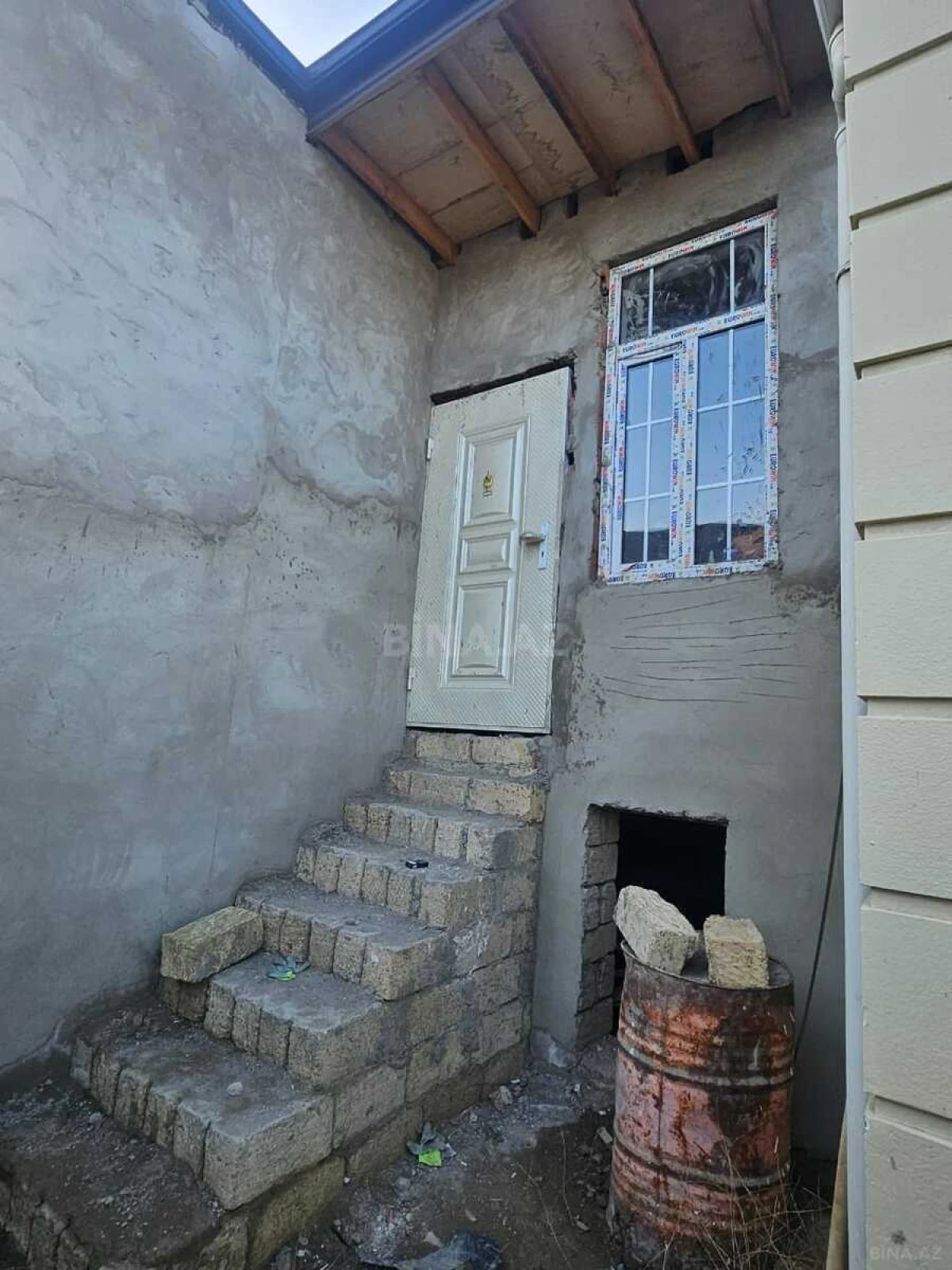 Satılır 2 otaqlı həyət evi 50 m²
