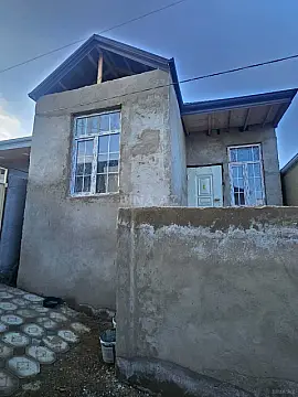 Satılır 2 otaqlı həyət evi 50 m²