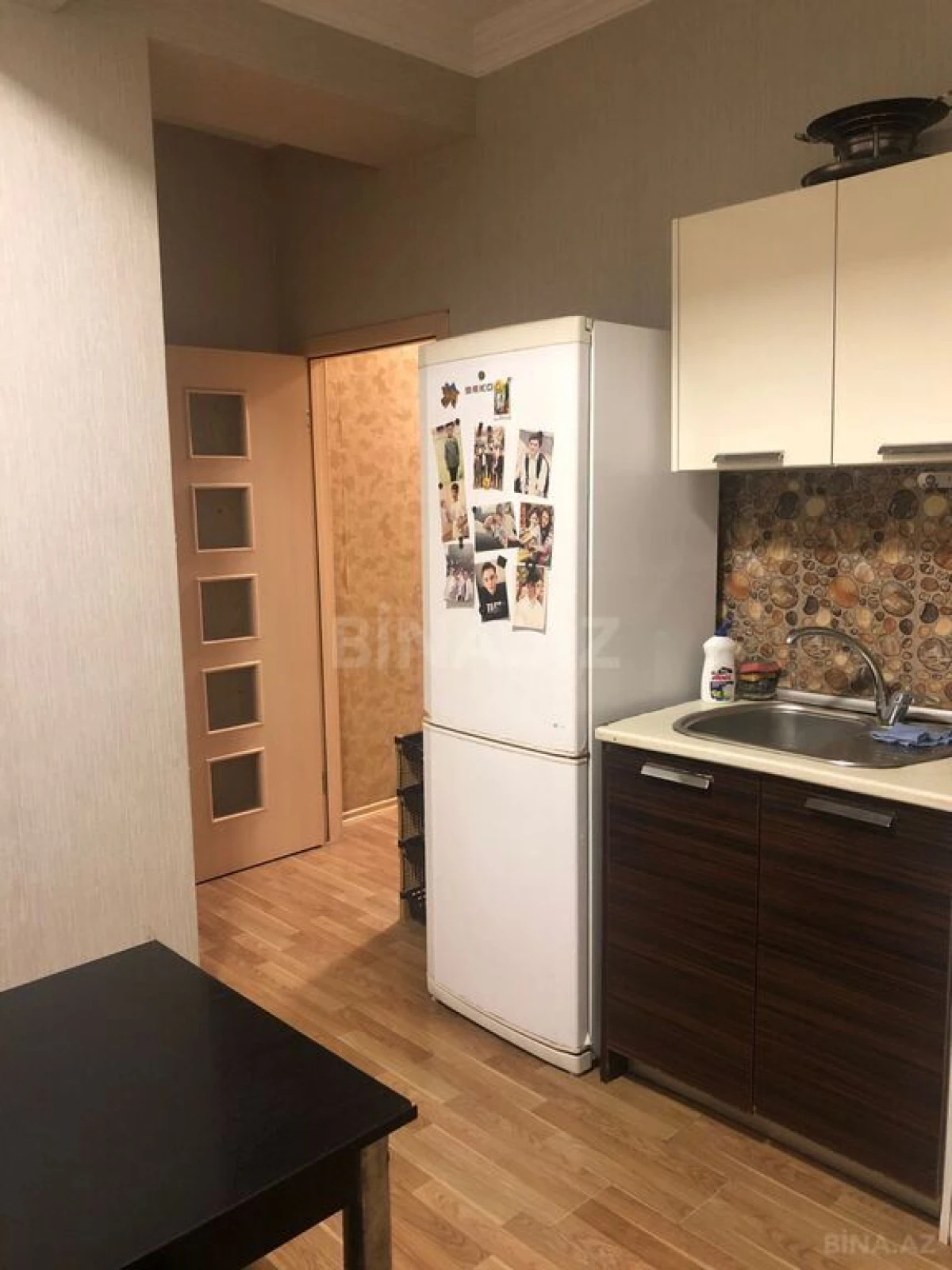 Satılır 3 otaqlı mənzil 104 m²