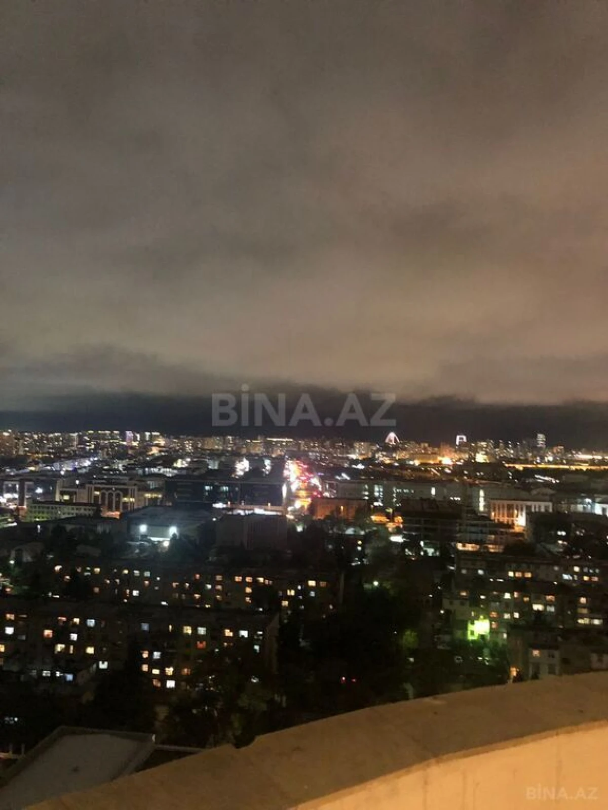 Satılır 3 otaqlı mənzil 104 m²