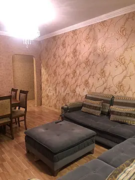 Satılır 3 otaqlı mənzil 104 m²