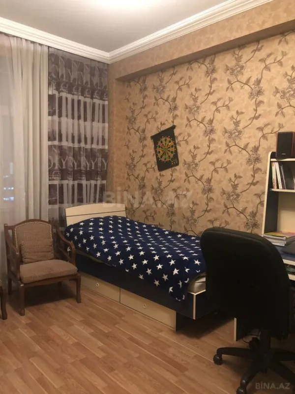 Satılır 3 otaqlı mənzil 104 m²
