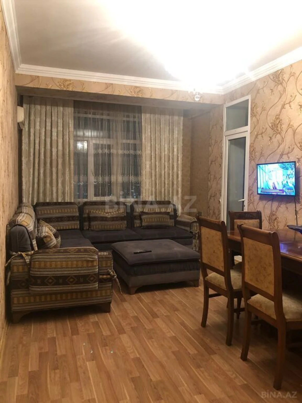 Satılır 3 otaqlı mənzil 104 m²