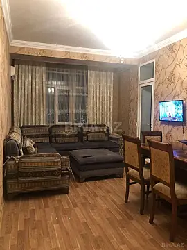 Satılır 3 otaqlı mənzil 104 m²
