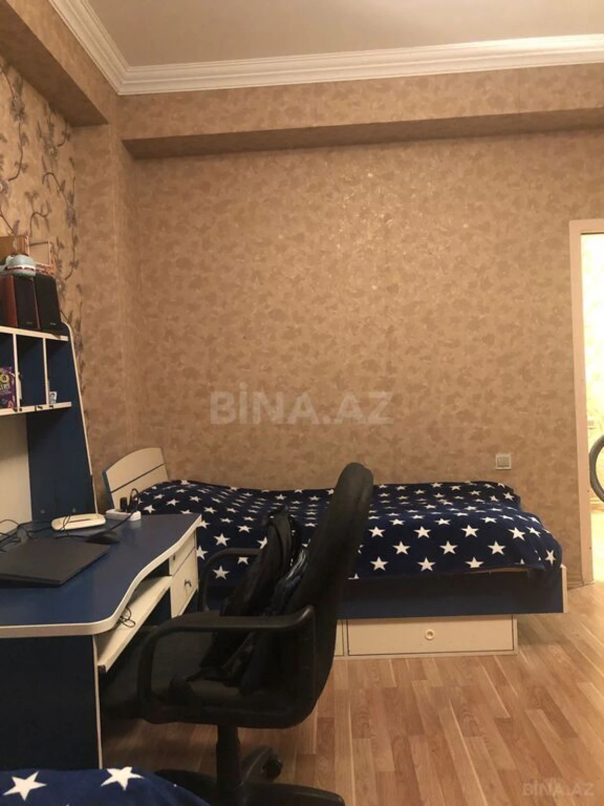 Satılır 3 otaqlı mənzil 104 m²